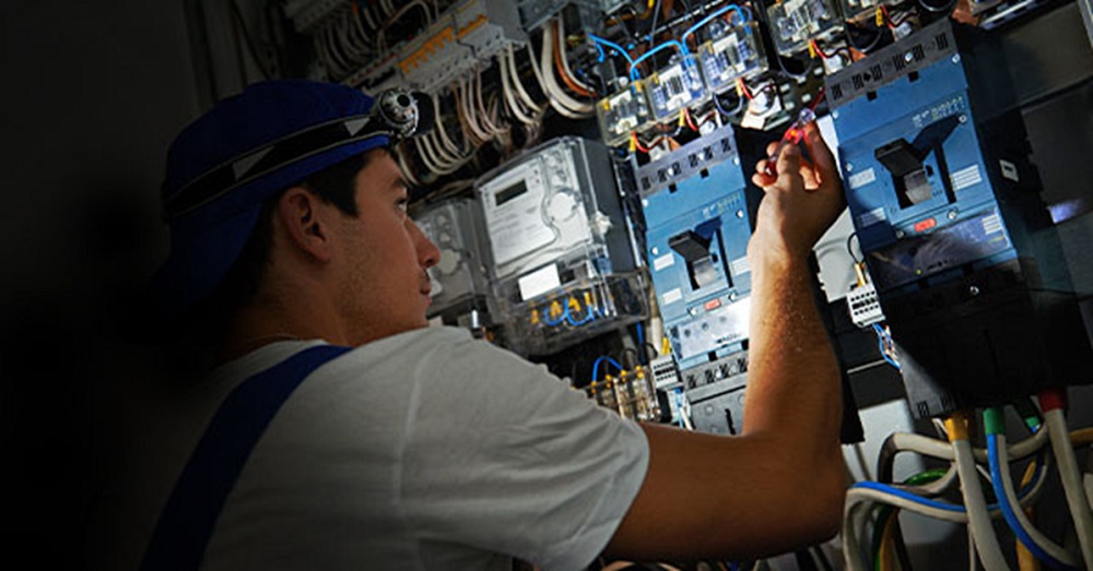 Common Reasons to Call Emergency Electrical Services in Campbelltown