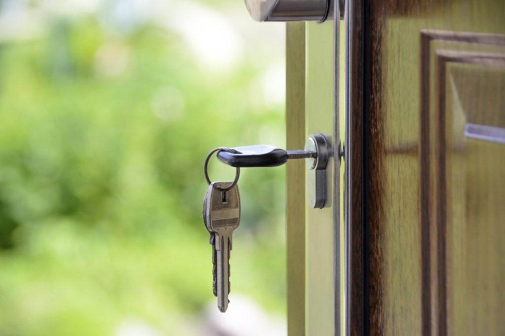 4 Tips for Keeping Your Home Safe