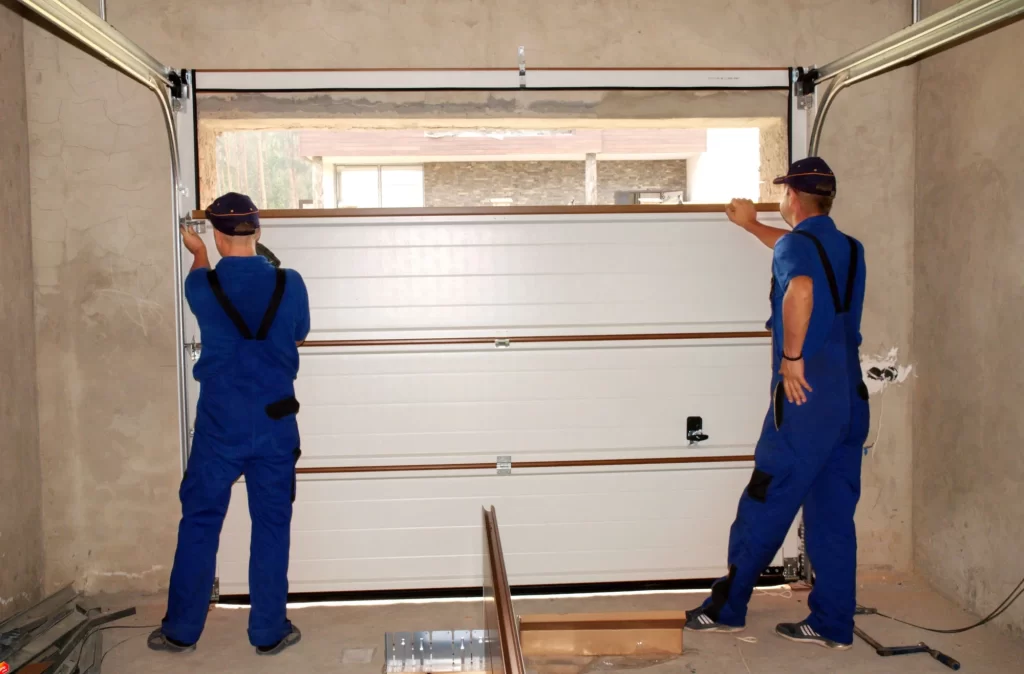Discussing the Vital Aspects to look for in a Professional Garage Door Repair Service 