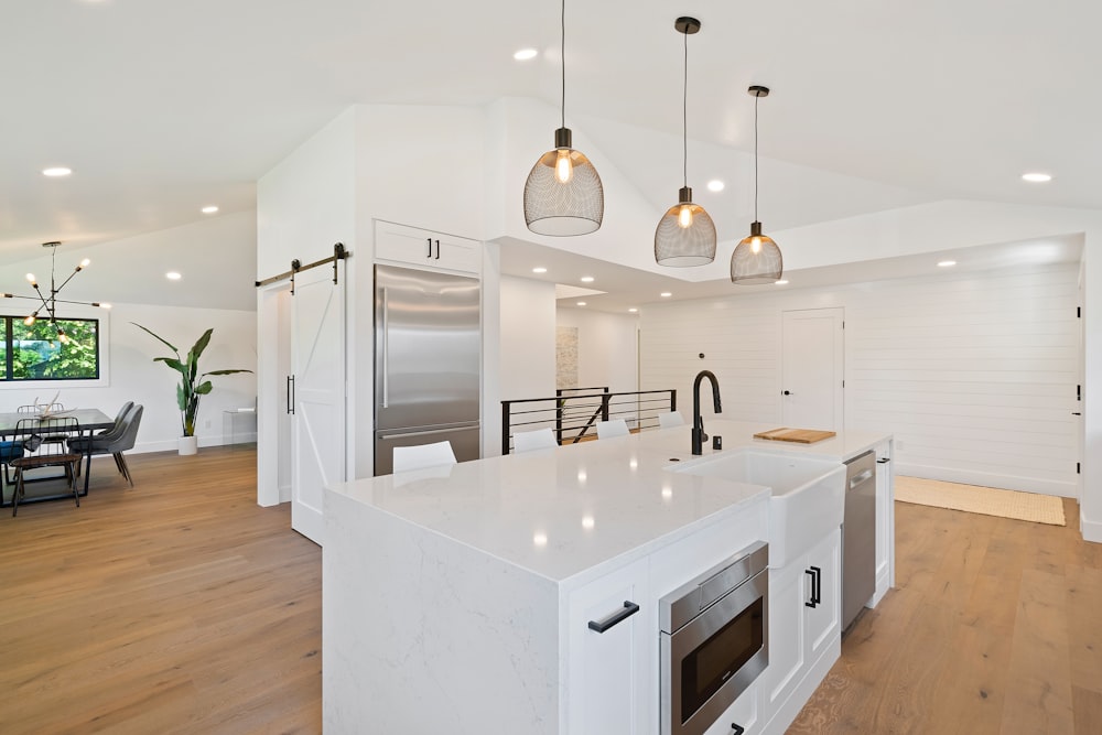 The Ultimate Guide to Choosing a Remodeling Contractor in Seattle
