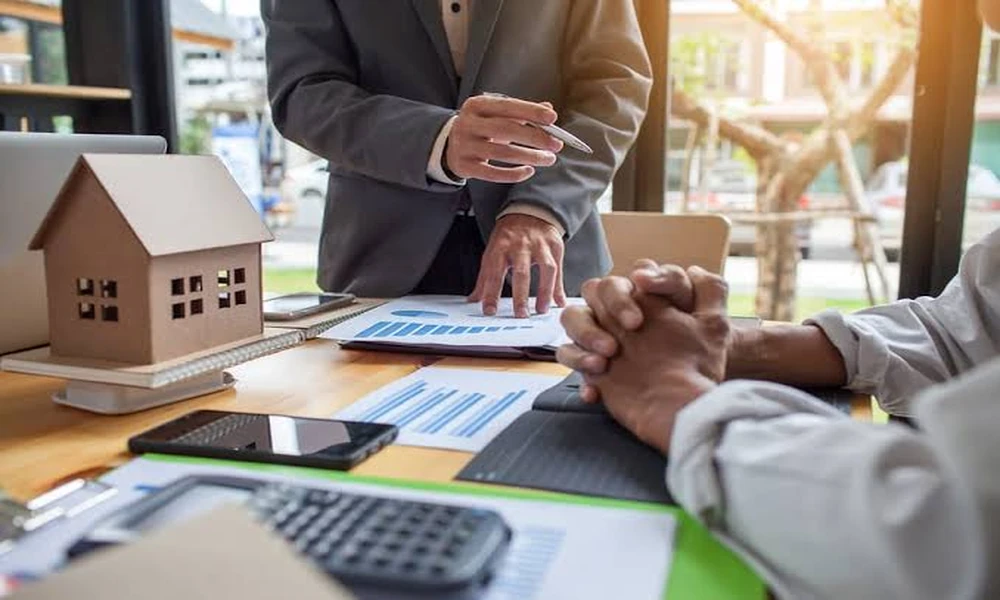 Before Retirement, Compare the Budget for Two With the Budget for One