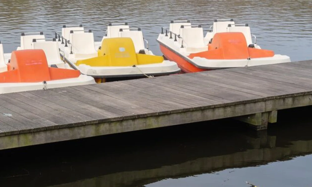 5 Ways Floating Docks Make Waterfront Living More Enjoyable